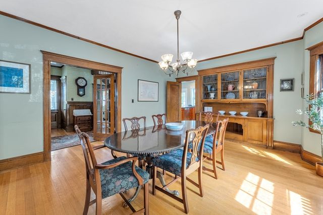 110 Anawan Ave, Boston, MA 02132