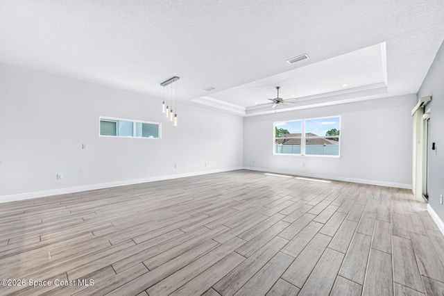 1068 Corbin Circle SW, Palm Bay, FL 32908
