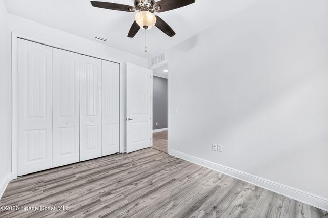 1068 Corbin Circle SW, Palm Bay, FL 32908