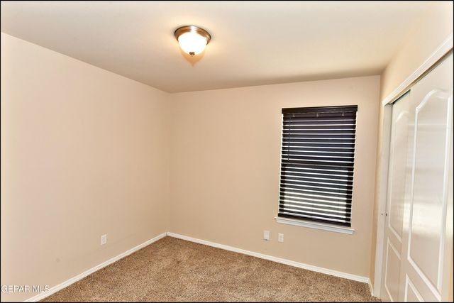 916 Villa Seca Drive, Horizon City, TX 79928