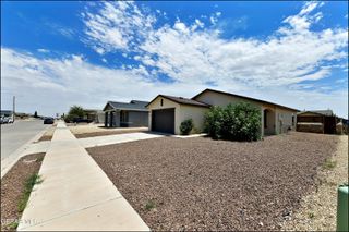 916 Villa Seca Drive, Horizon City, TX 79928