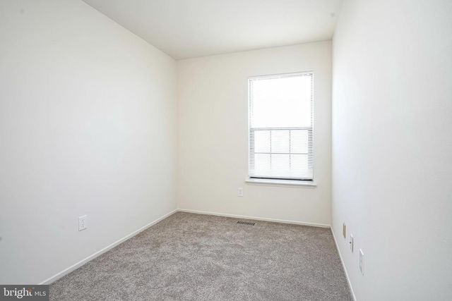 3312 LARKSPUR CT, Mays Landing, NJ 08330