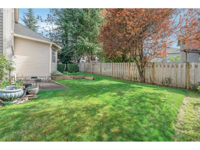 17820 Nw ELK MEADOW Ln, Portland, OR 97229