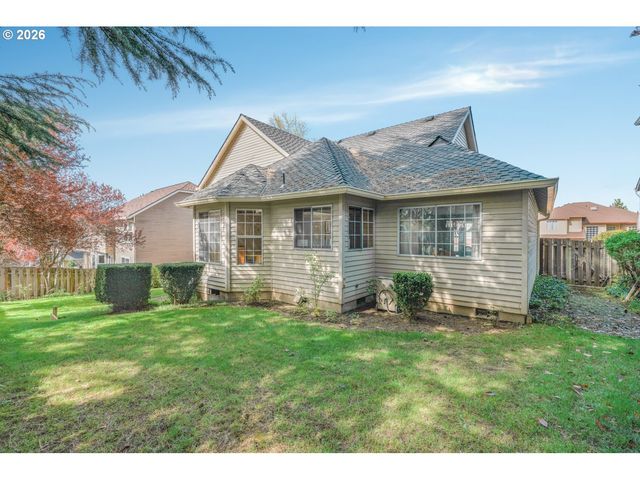 17820 Nw ELK MEADOW Ln, Portland, OR 97229