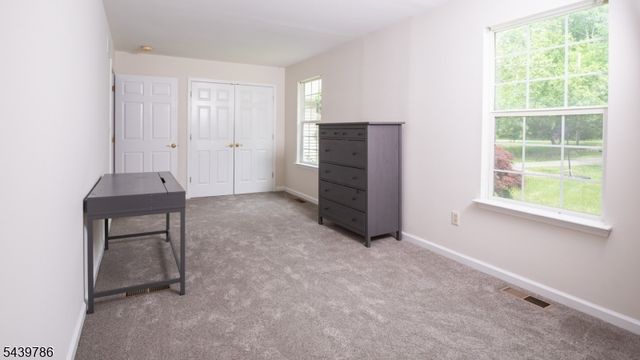 7 Woodland Hills Dr, Vernon Twp., NJ 07461
