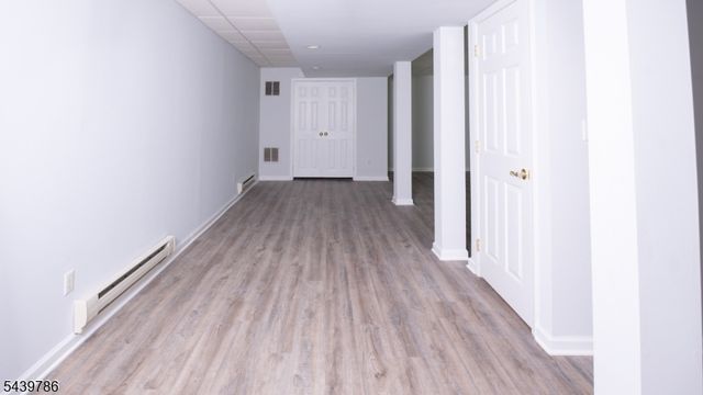 7 Woodland Hills Dr, Vernon Twp., NJ 07461