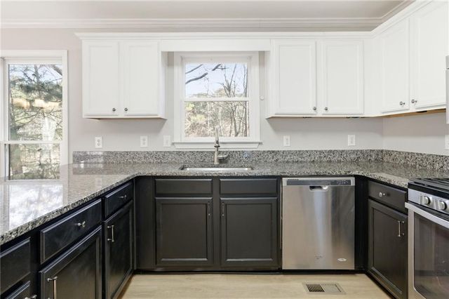 201 Arbor Hills N Road, Talking Rock, GA 30175