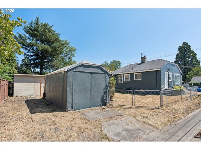 2905 Se HARRISON St, Milwaukie, OR 97222