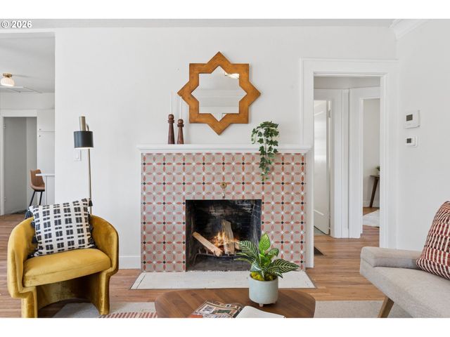 2905 Se HARRISON St, Milwaukie, OR 97222
