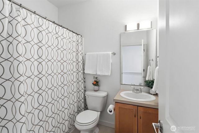 2225 NW Moraine Place, Issaquah, WA 98027