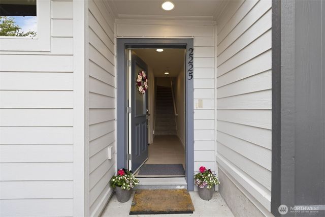 2225 NW Moraine Place, Issaquah, WA 98027