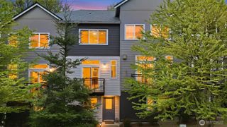 2225 NW Moraine Place, Issaquah, WA 98027