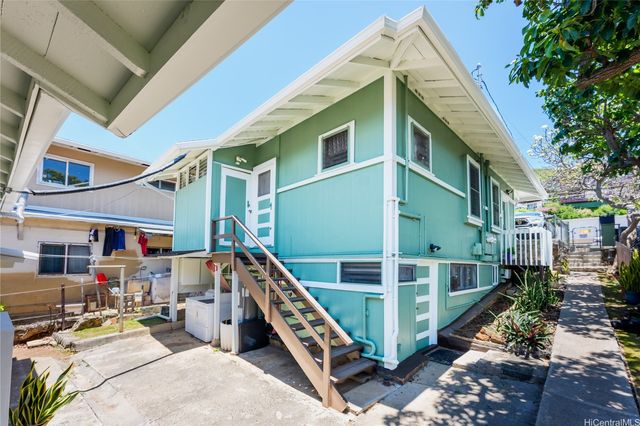 1634 Lusitana Street, Honolulu, HI 96813