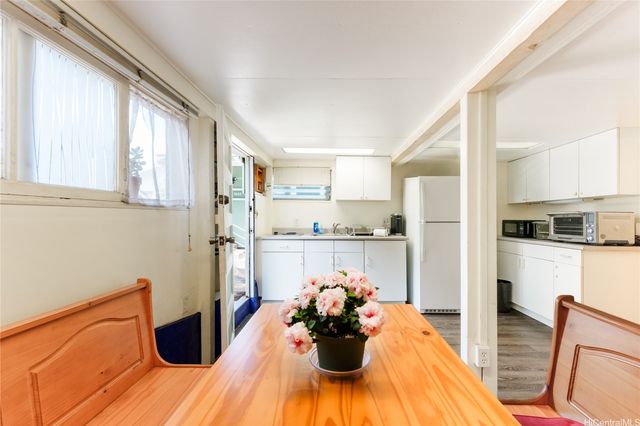 1634 Lusitana Street, Honolulu, HI 96813