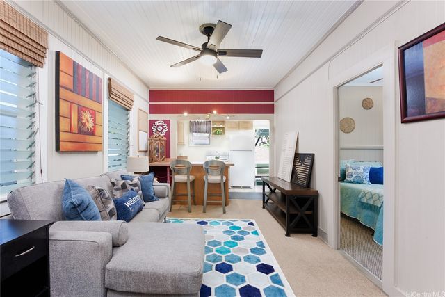 1634 Lusitana Street, Honolulu, HI 96813