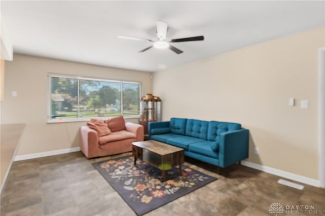 2386 E Rahn Road, Dayton, OH 45440