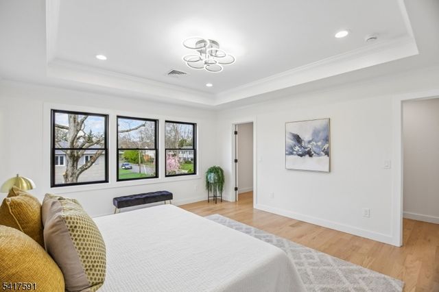 107 Pleasantview Ave, New Providence Boro, NJ 07974