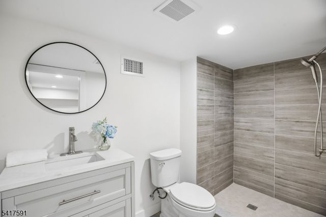 107 Pleasantview Ave, New Providence Boro, NJ 07974