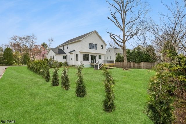 107 Pleasantview Ave, New Providence Boro, NJ 07974