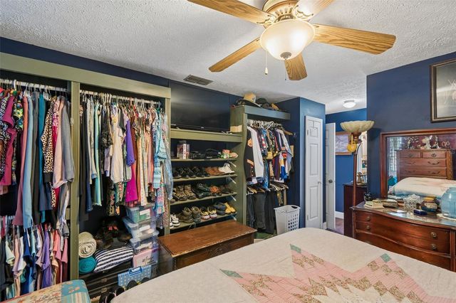 5059 BERNADETTE DRIVE, Zephyrhills, FL 33541