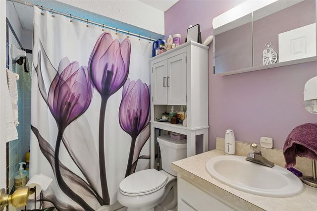 5059 BERNADETTE DRIVE, Zephyrhills, FL 33541