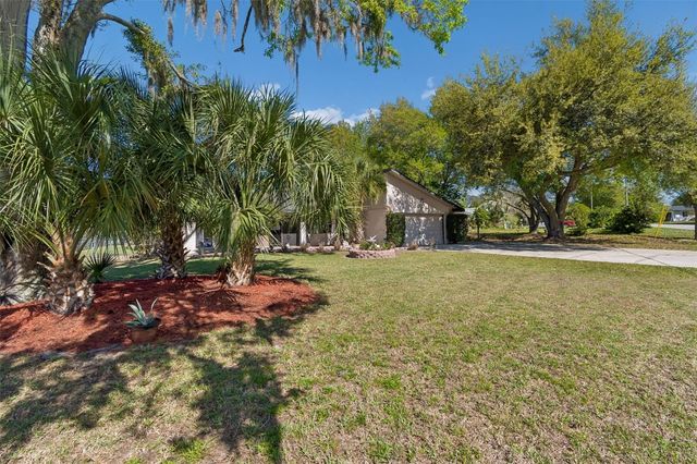 5059 BERNADETTE DRIVE, Zephyrhills, FL 33541