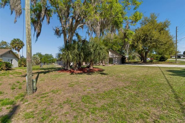 5059 BERNADETTE DRIVE, Zephyrhills, FL 33541