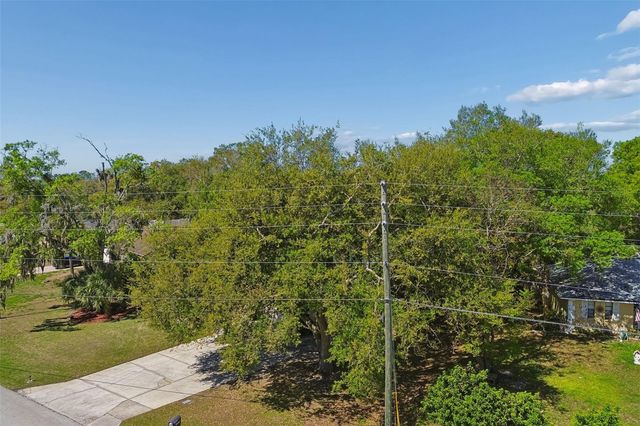 5059 BERNADETTE DRIVE, Zephyrhills, FL 33541