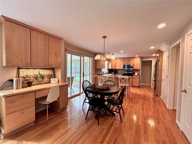 64 Framingham Lane, Pittsford, NY 14534