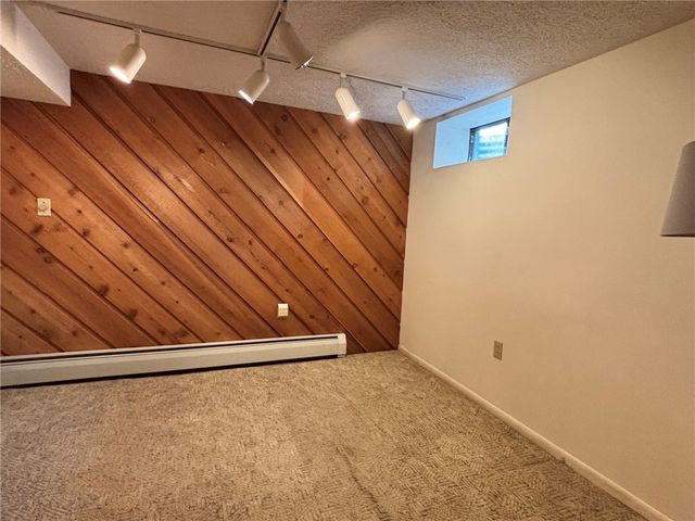 64 Framingham Lane, Pittsford, NY 14534