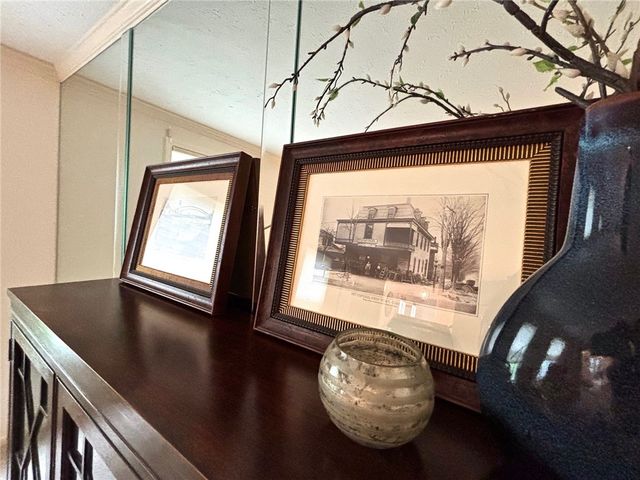 64 Framingham Lane, Pittsford, NY 14534