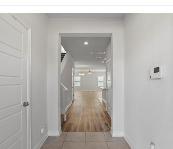 4203 W Bayou Maison Circle, Dickinson, TX 77539