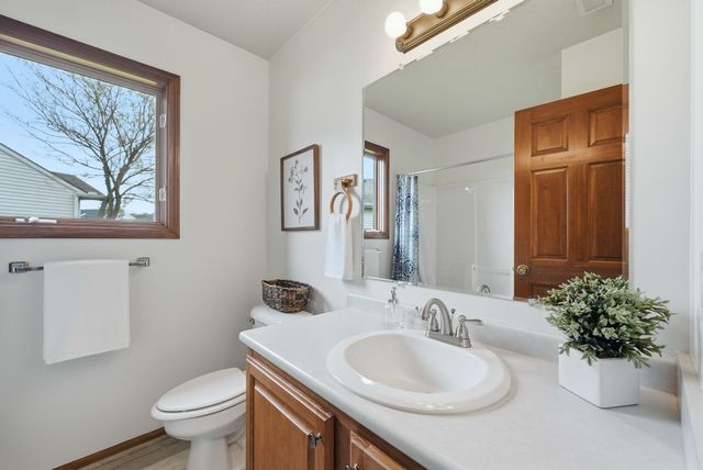 12412 Stoneboro Court, Fort Wayne, IN 46845