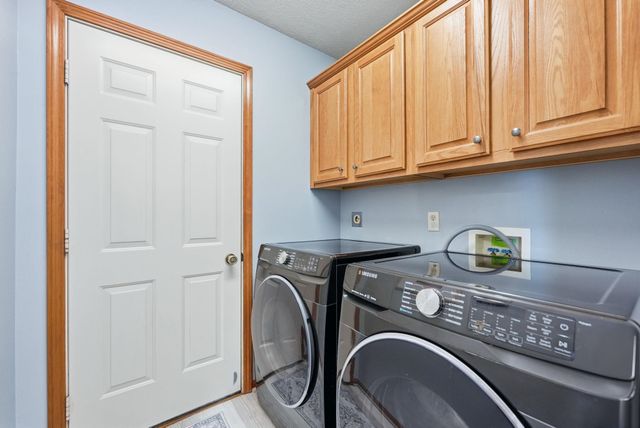 12412 Stoneboro Court, Fort Wayne, IN 46845