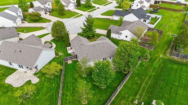 12412 Stoneboro Court, Fort Wayne, IN 46845