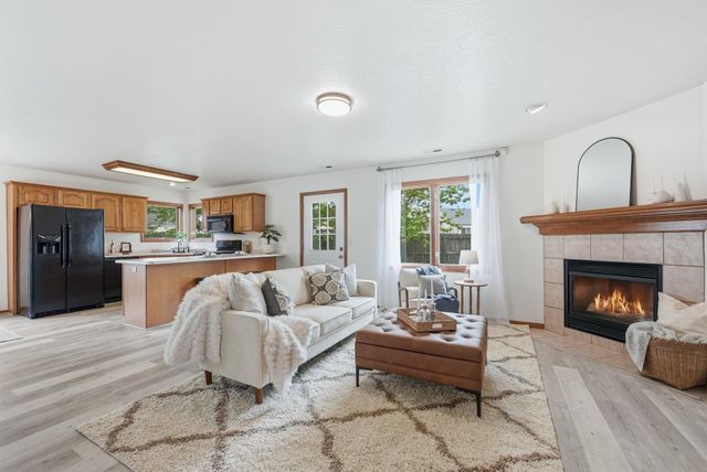 12412 Stoneboro Court, Fort Wayne, IN 46845