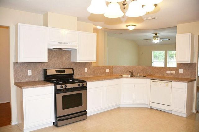 10011 NW Park Place Drive, Houston, TX 77086