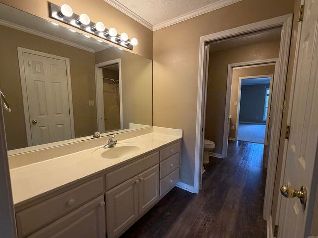 28 River Oaks Trace, Searcy, AR 72143