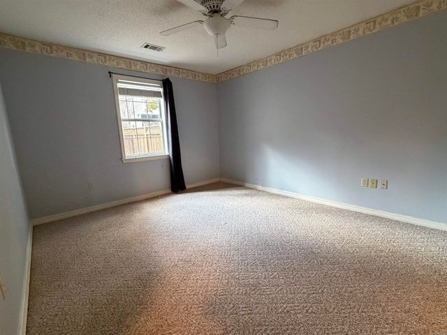 28 River Oaks Trace, Searcy, AR 72143