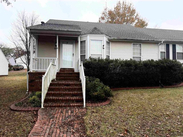 28 River Oaks Trace, Searcy, AR 72143