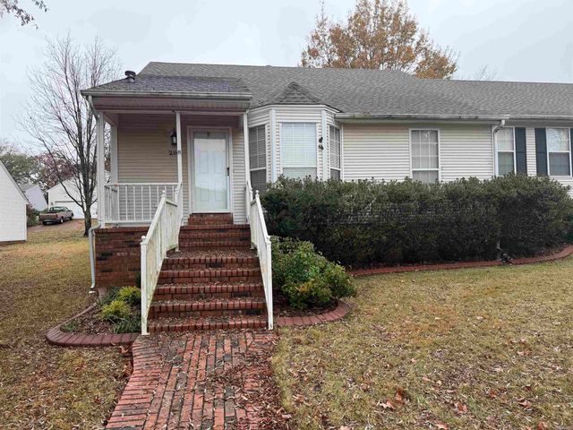 28 River Oaks Trace, Searcy, AR 72143