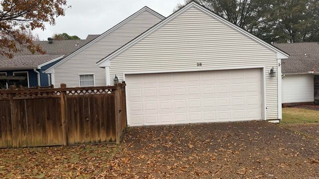 28 River Oaks Trace, Searcy, AR 72143