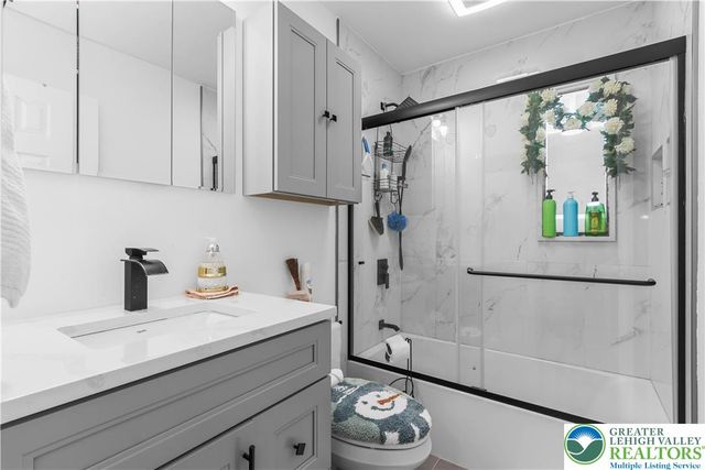 2811 West Fairview Street, Allentown City, PA 18103