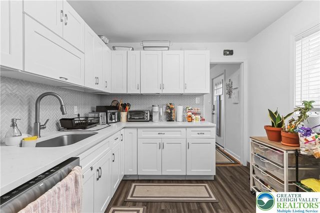 2811 West Fairview Street, Allentown City, PA 18103