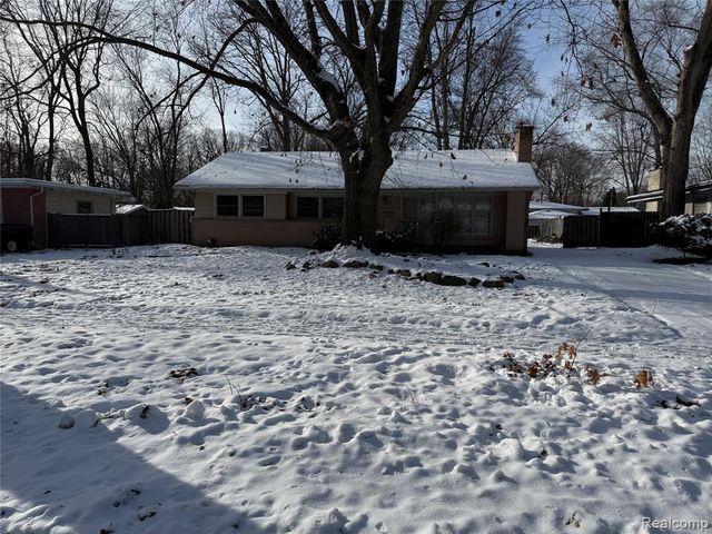 29863 Fall River Road, Southfield, MI 48076