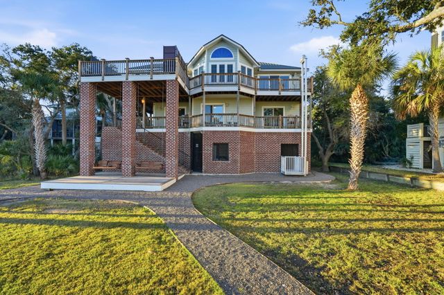 162 Tranquility Lane, Edisto Island, SC 29438