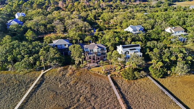 162 Tranquility Lane, Edisto Island, SC 29438