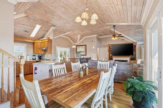 162 Tranquility Lane, Edisto Island, SC 29438