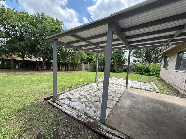 1109 Village Green DR, Austin, TX 78753
