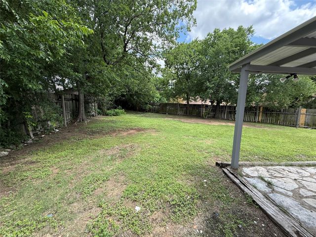 1109 Village Green DR, Austin, TX 78753